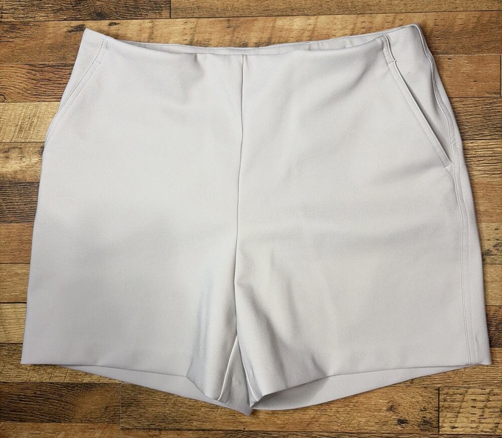 Rachel Zoe tan soft pull-on shorts Size 12